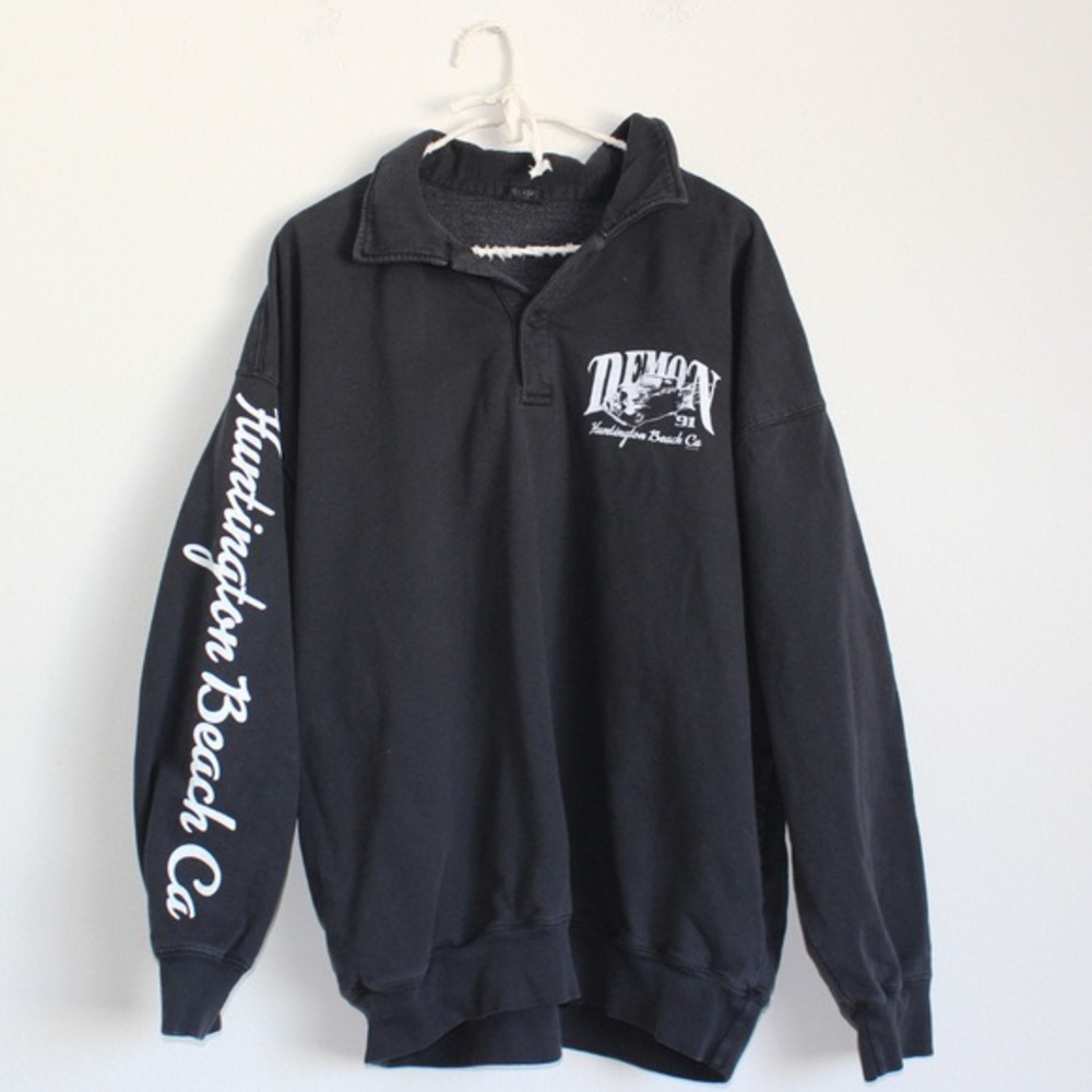 NWOT Brandy Melville Archer Demon 91 Sweatshirt